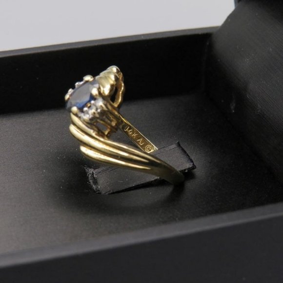 Vintage 14k Natural Sapphire & Diamond Accent Ring Size 6 - Picture 5 of 9